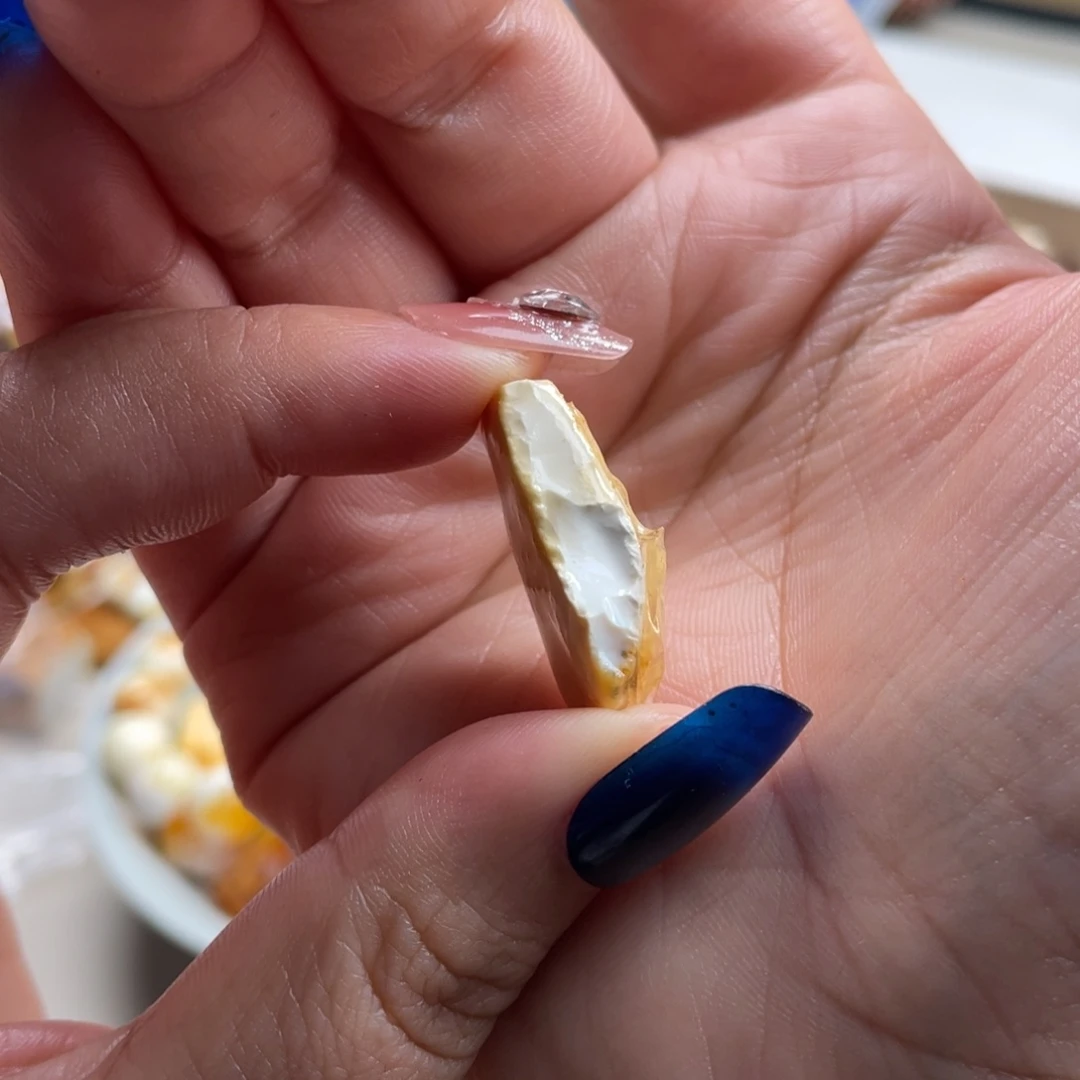 覆***球定制琥珀未镶嵌天然蜜蜡原石