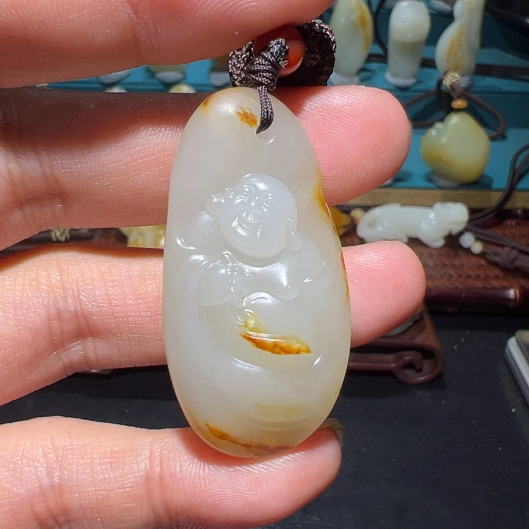 颈饰未镶嵌和田玉（子料）I