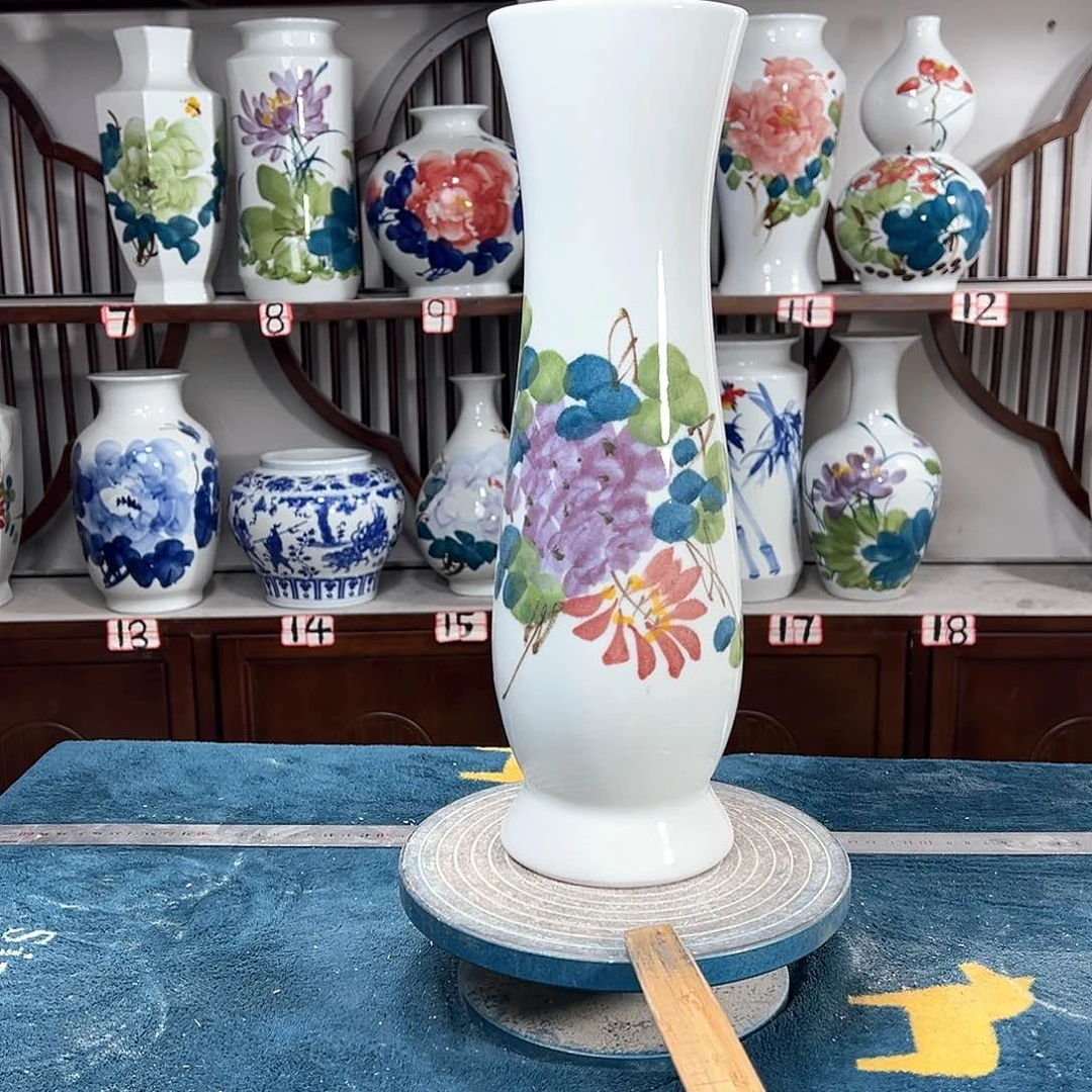 摆件景德镇陶瓷蛮紫藤