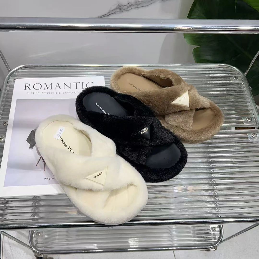 厚底时尚女新款秋冬季一脚蹬交叉一字毛毛拖鞋1802