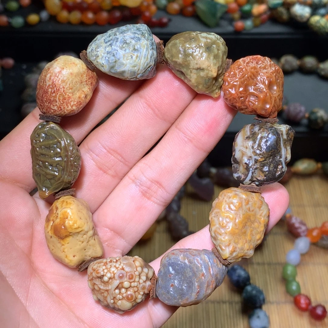 玛瑙/玉髓未镶嵌阿拉善戈壁玛瑙