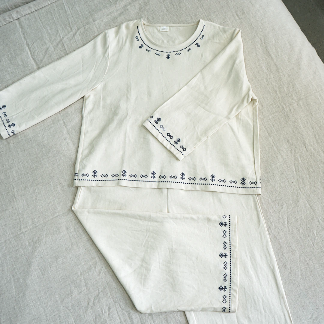 新品汉麻绣影女士套装