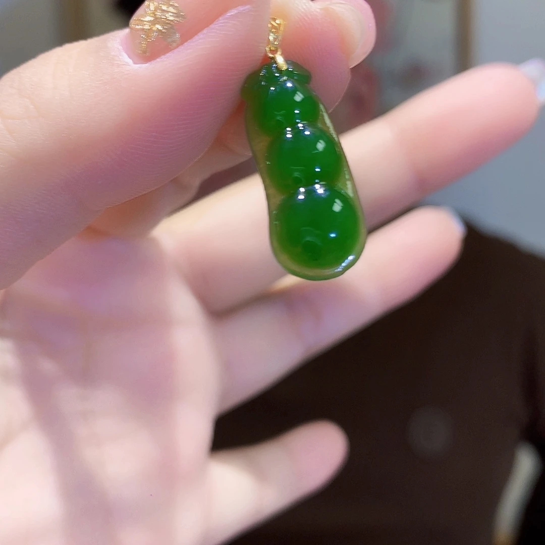 和田玉（碧玉）颈饰18K金镶嵌