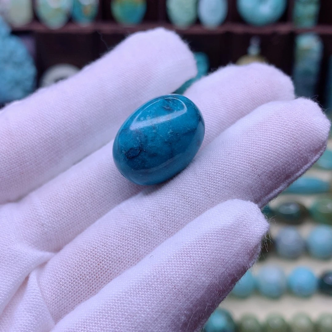 绿松石颈饰未镶嵌意****多