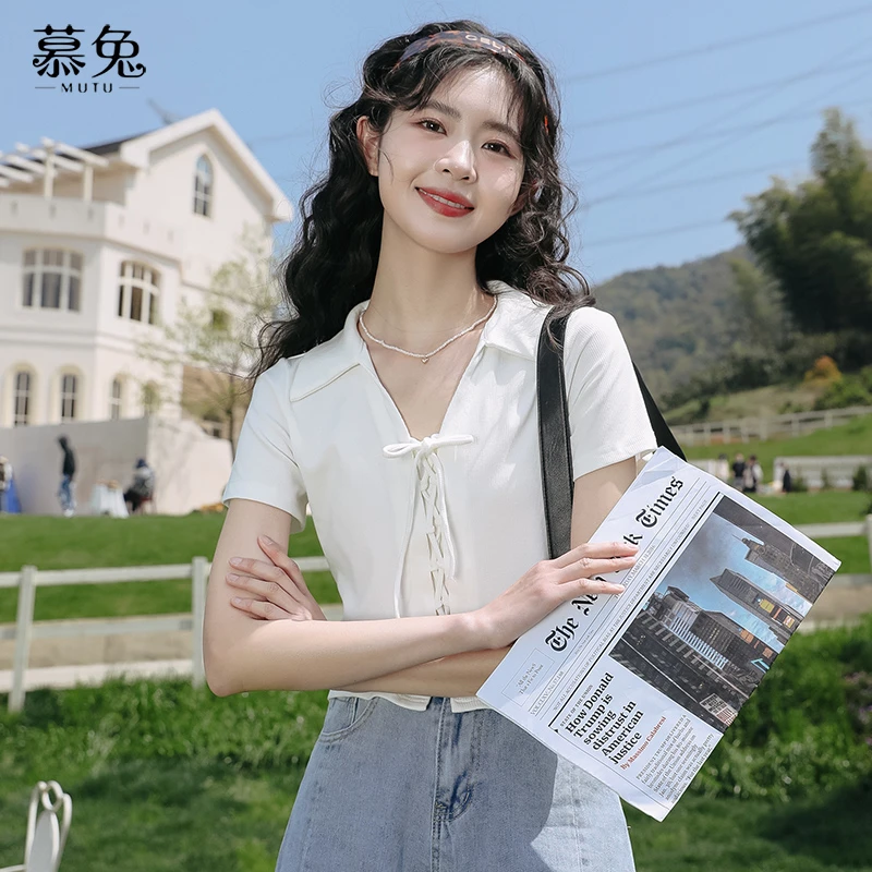 慕兔Polo领短袖t恤女ins潮2024夏新款设计感小众修身系带辣妹上衣