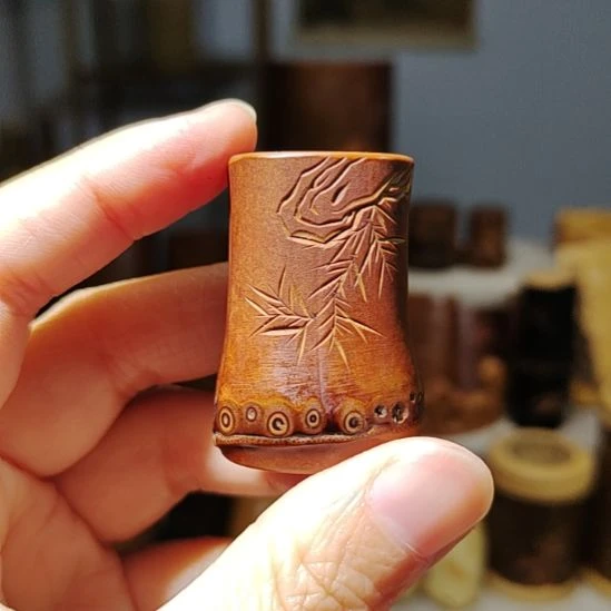 竹竹雕竹石盖置手把件