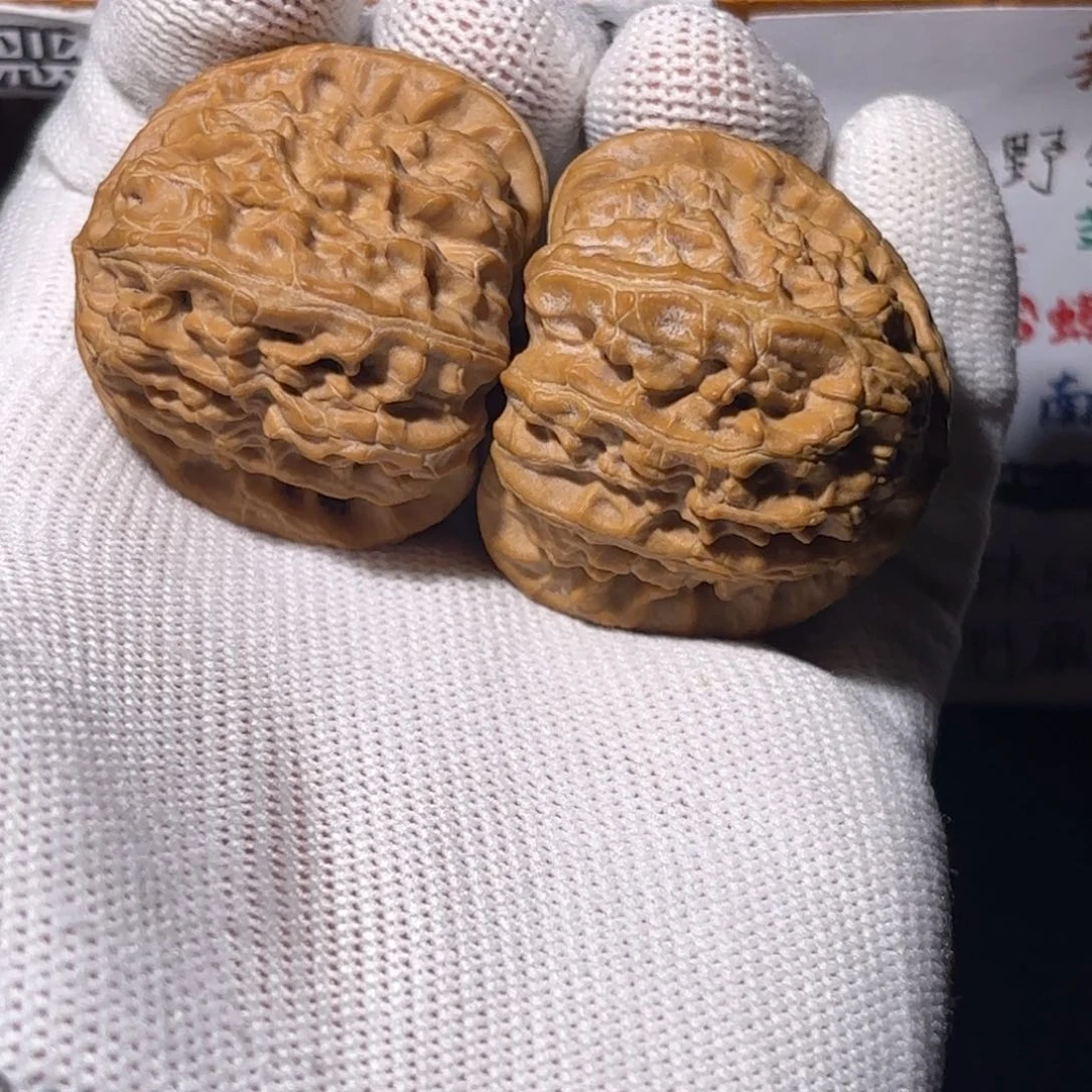 核桃把件福利白狮子不退换