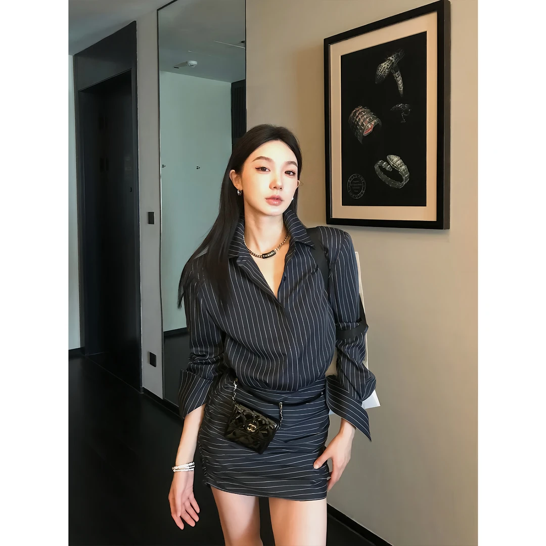 2025春季新款御姐风时尚设计感修身显瘦衬衫连衣裙性感辣妹短裙女