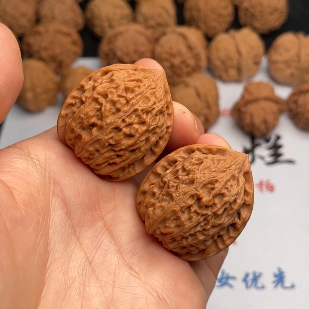 文玩核桃吊坠103。31➕金牛