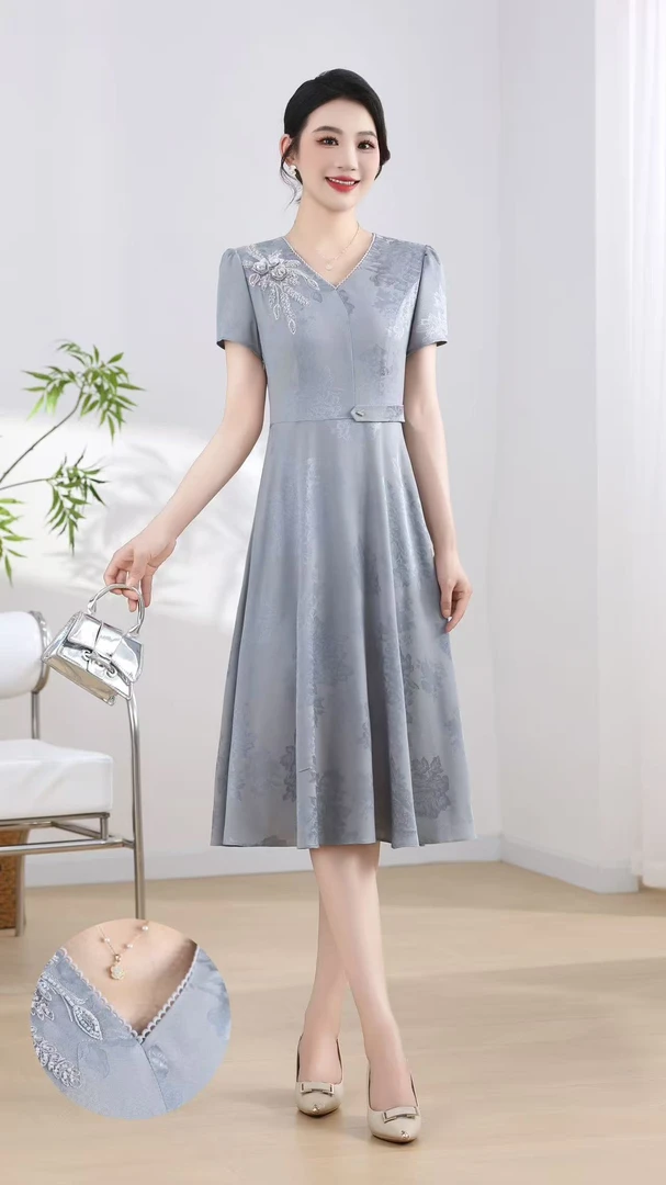 【依帆专属】F377时尚V领中长裙常规袖薄款常规款荷叶边中老年女装