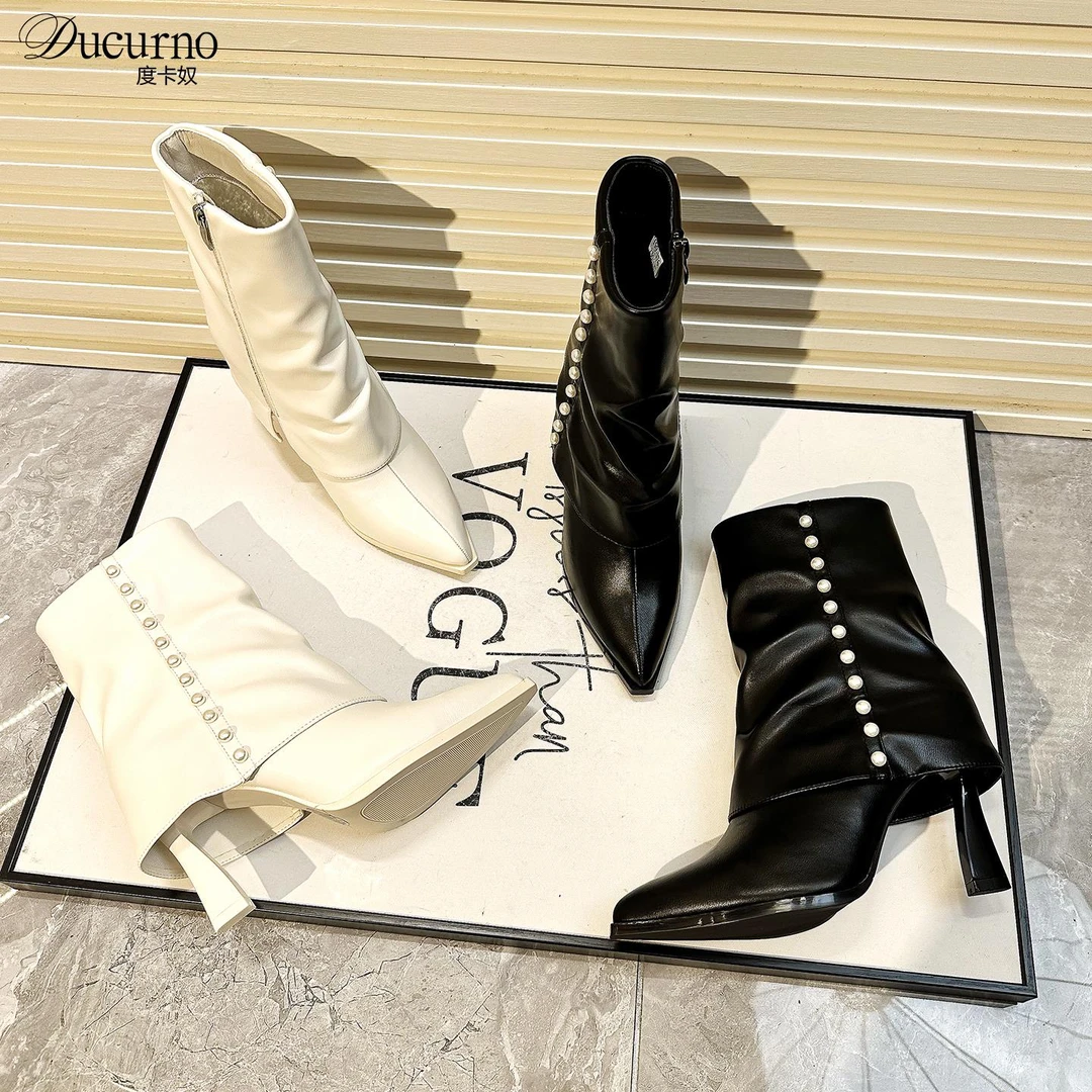 DUCURNO欧美时尚尖头细跟短靴女珍珠装饰裤管靴气质高跟靴堆堆靴