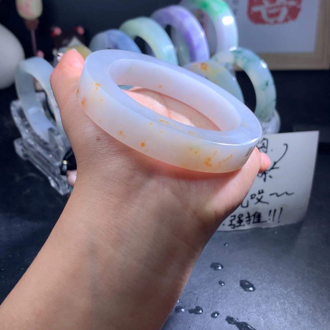 定制翡翠手镯未镶嵌