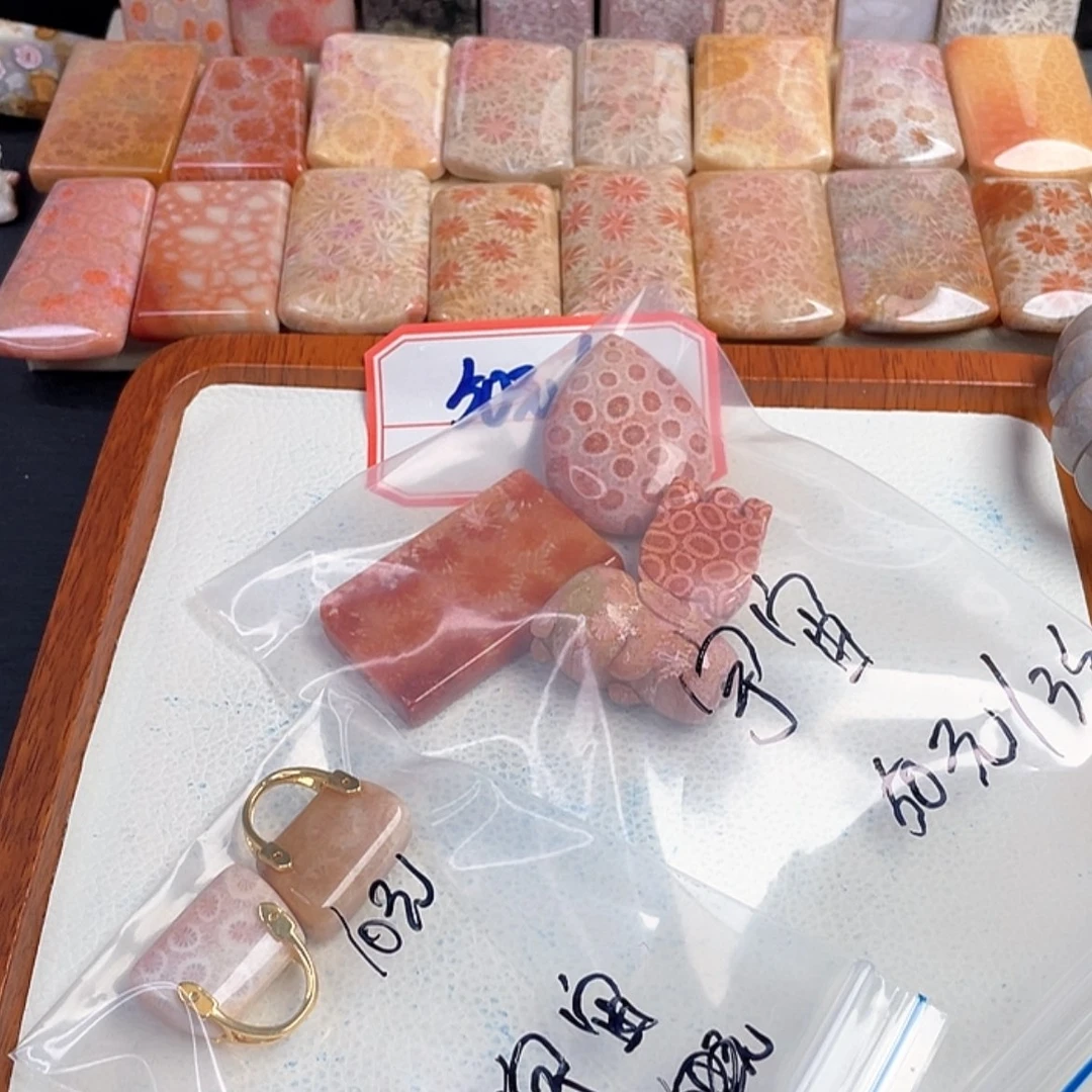 【闪购商品】硅化玉手镯未镶嵌宇**晨