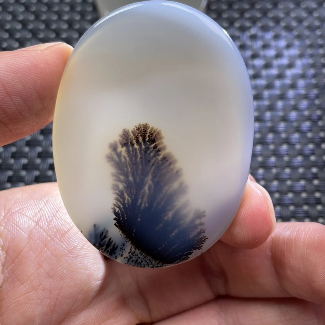 未镶嵌颈饰玛瑙/玉髓狼*