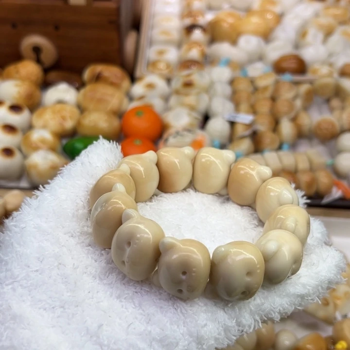 菩提根/象牙果手串64 象牙果原果雕刻溏心萌熊微瑕