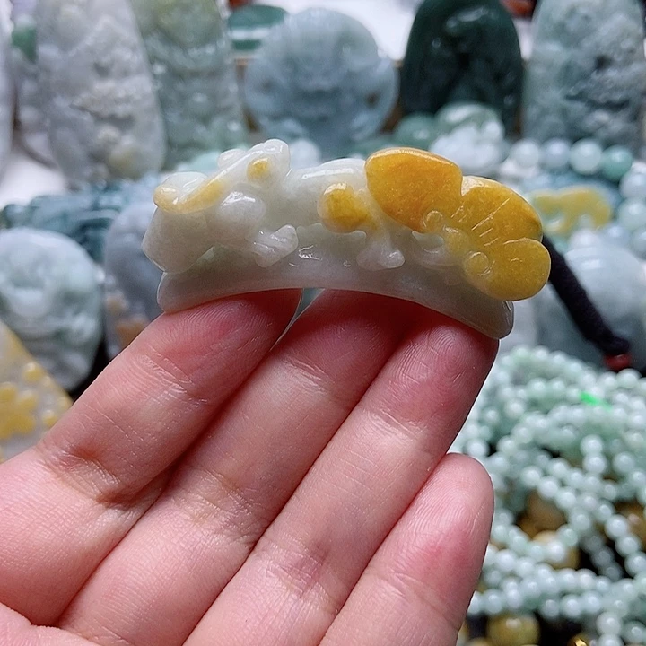 吊坠(不含链)未镶嵌翡翠1