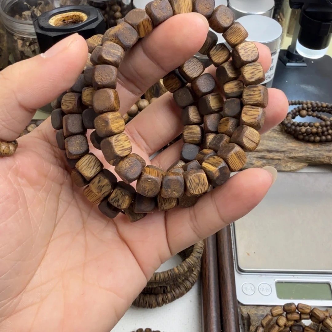 沉香沉香香囊奇楠沉香方糖单圈卡8