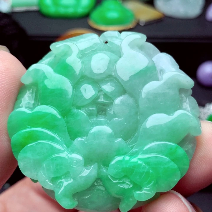 翡翠未镶嵌吊坠(不含链)