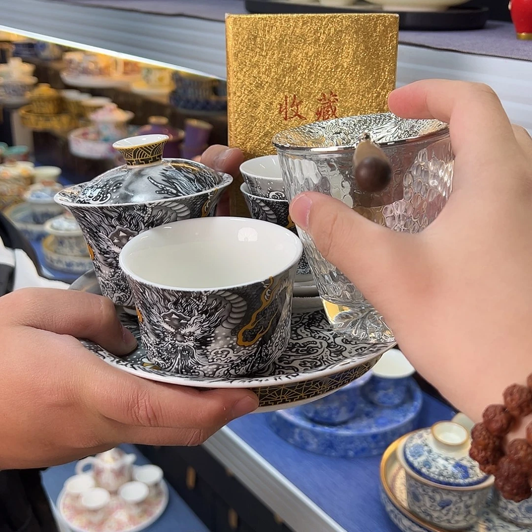 我们的目标是成为一个优秀的人