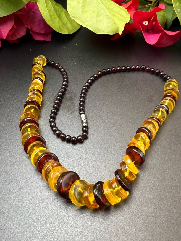 polxa kahriwa 琥珀项链002