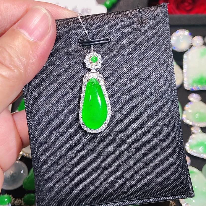 【闪购商品】颈饰未镶嵌翡翠天然翡翠