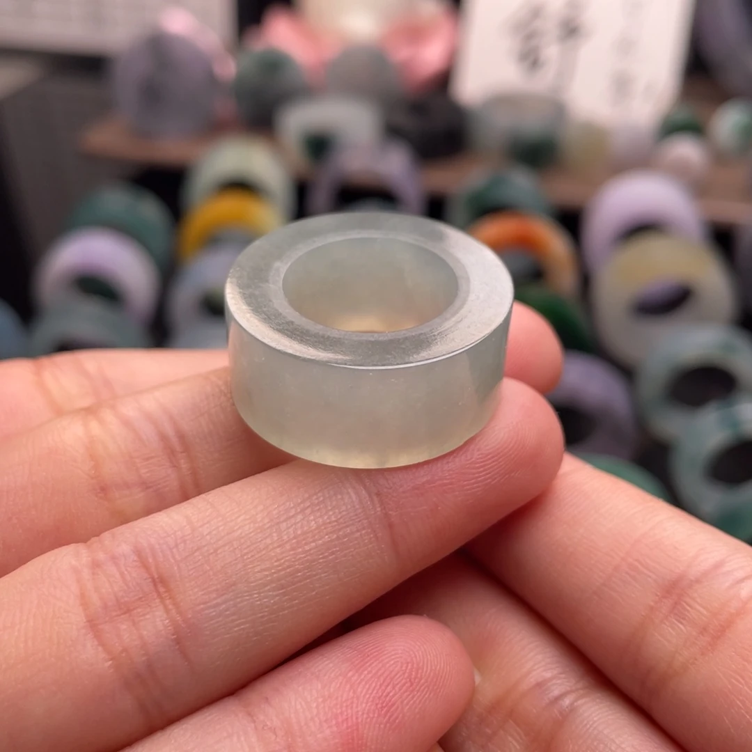 定制翡翠未镶嵌  冰晴