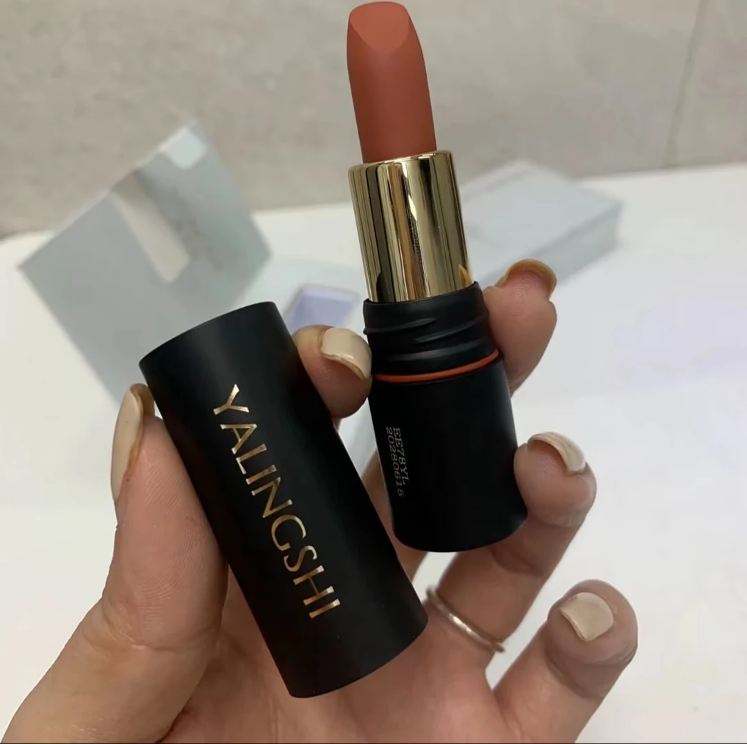 防水持久显白不掉色生椰拿铁棕