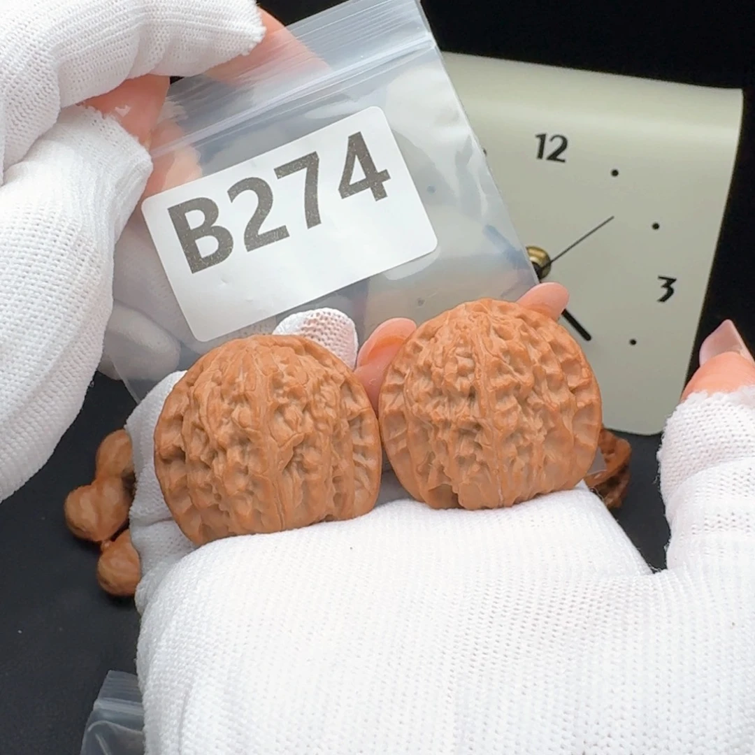 吊坠文玩核桃38闷白B274
