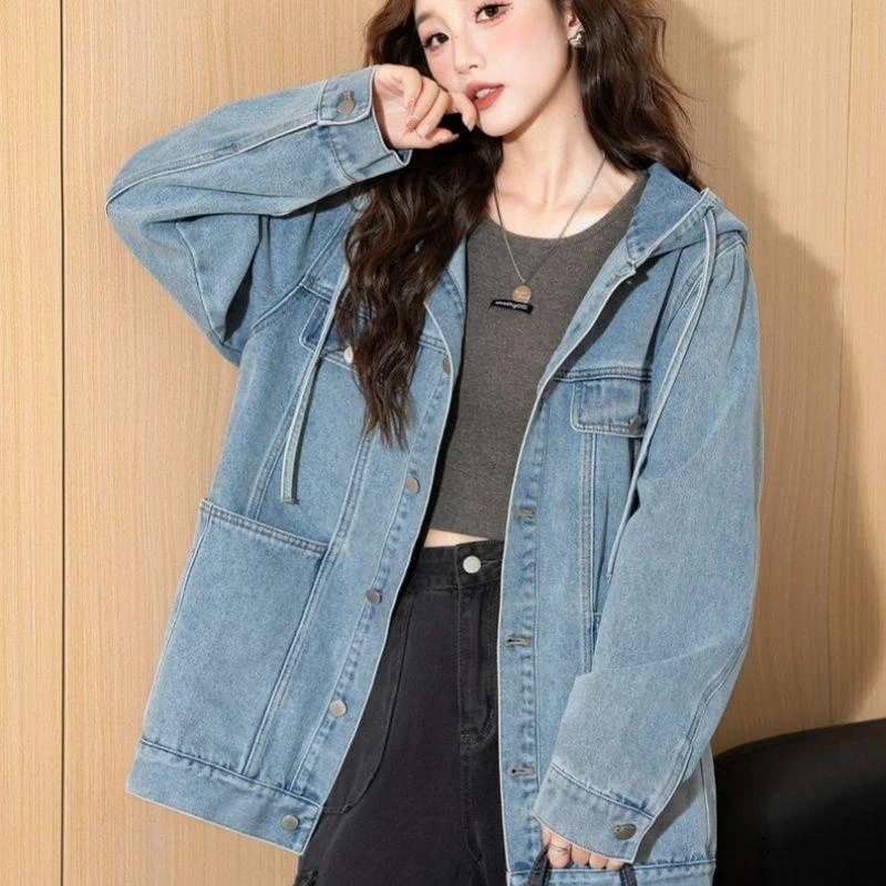 2025春装新款连帽牛仔外套女春秋款网红风休闲百搭宽松上衣夹克潮