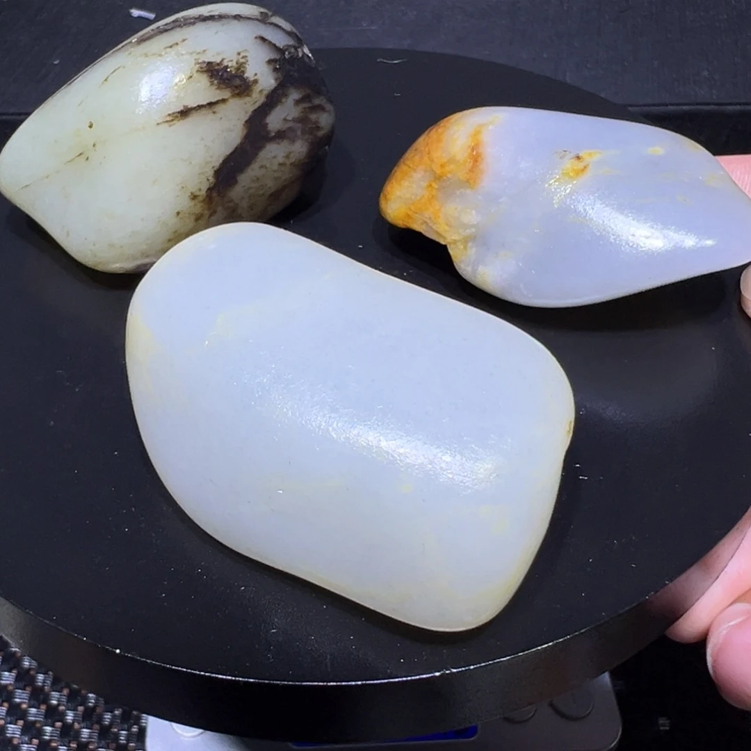 和田玉（子料）未镶嵌吊坠(不含链)173