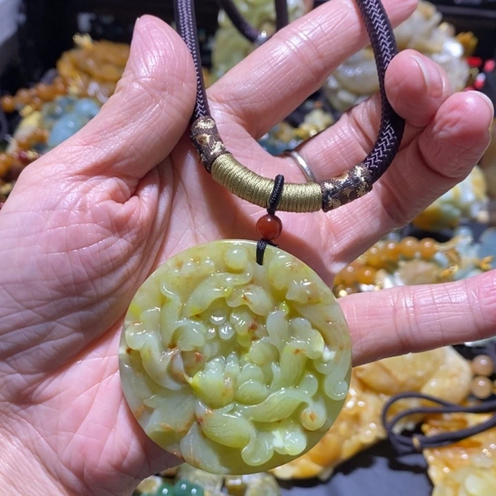 岫玉岫玉吊坠未镶嵌