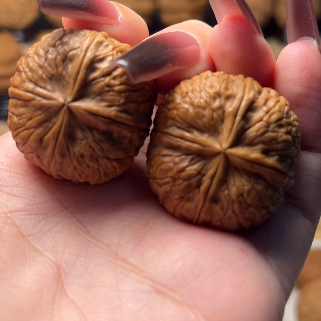 其***琛把件文玩核桃8x小饭包33尺