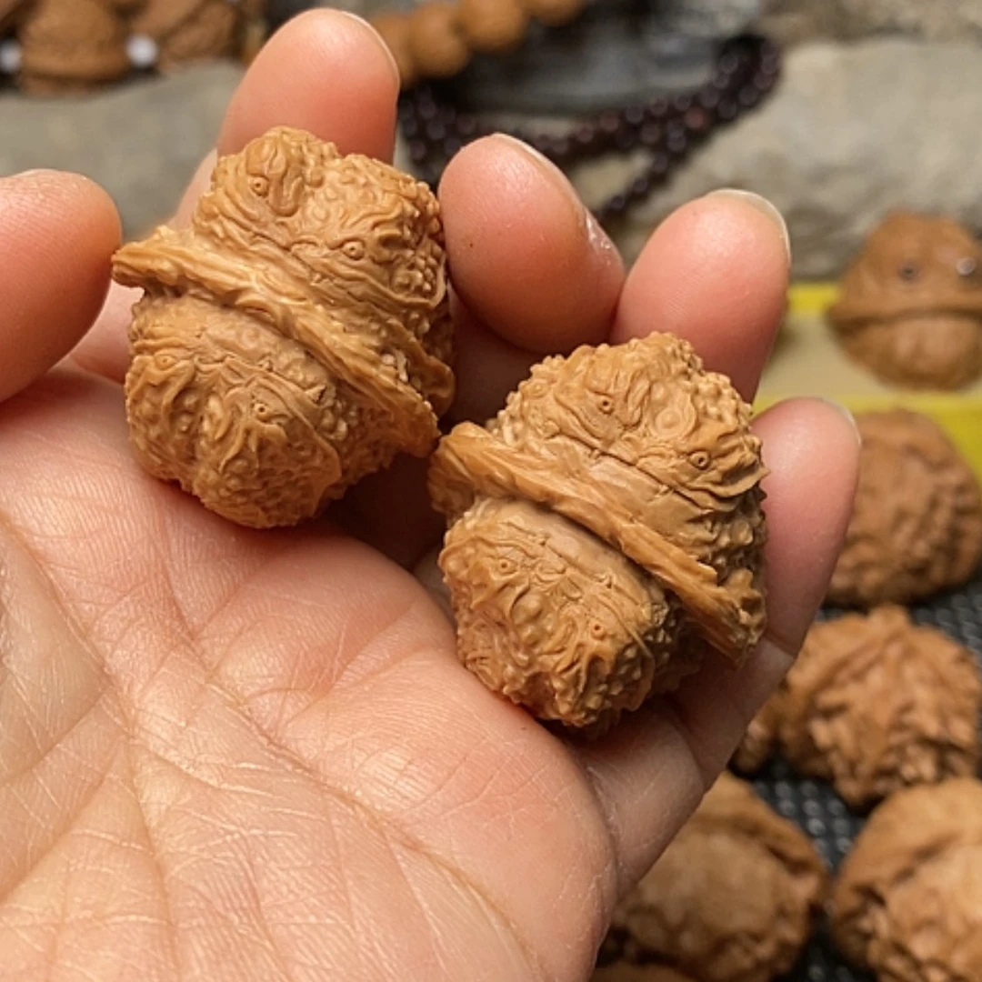 【闪购商品】把件文玩核桃雕刻金蟾