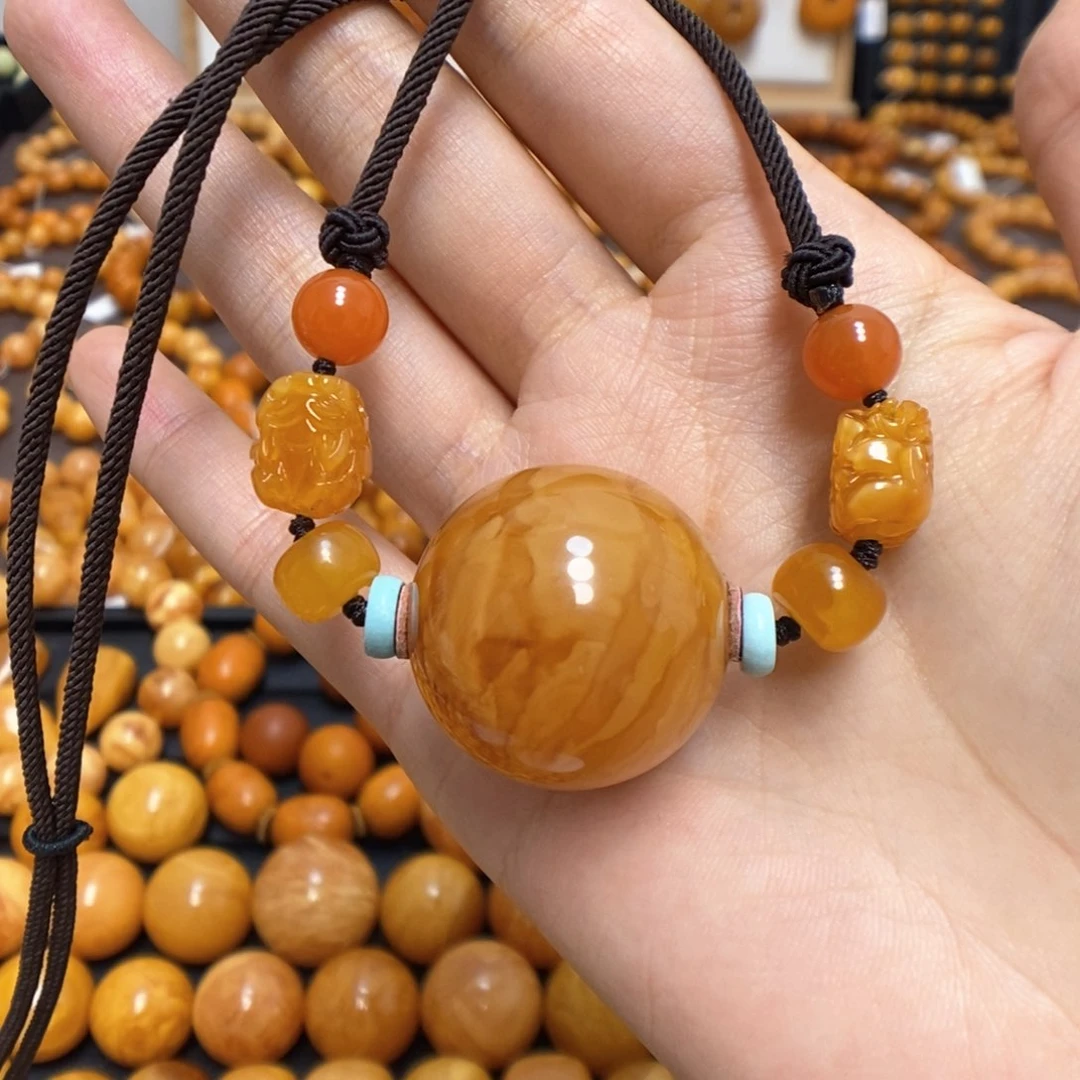 蜜蜡颈饰未镶嵌ℳ****?蜜蜡