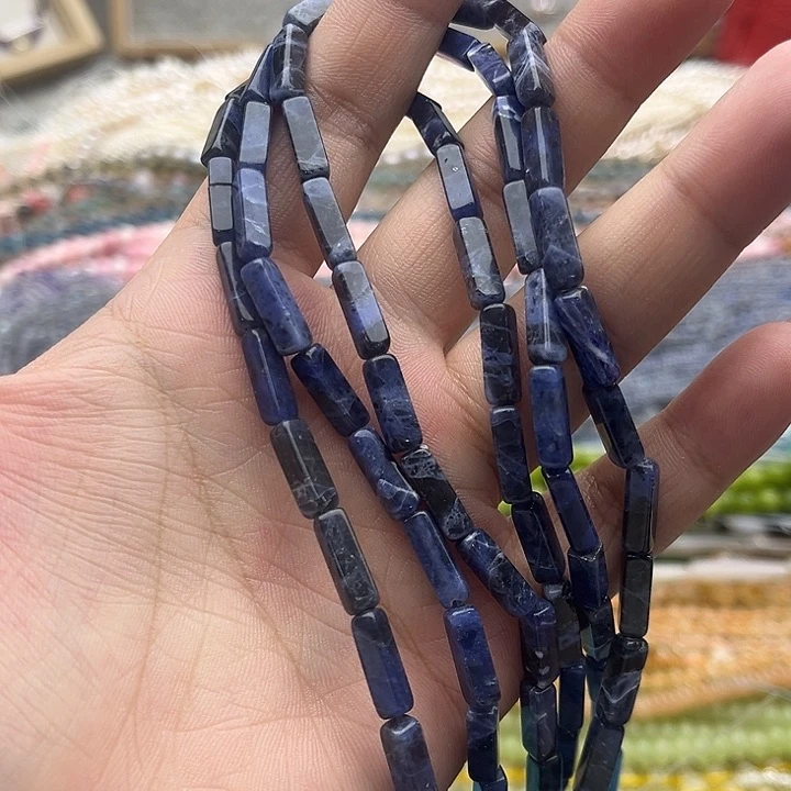 玛瑙/玉髓珠宝半成品未镶嵌一条4/13mm左右老蓝纹管珠