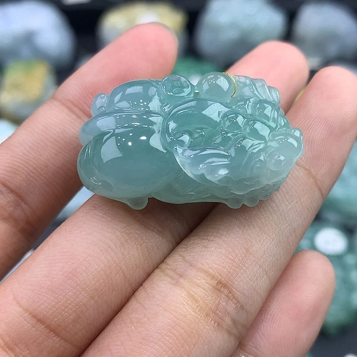 翡翠未镶嵌颈饰天然缅甸翡翠
