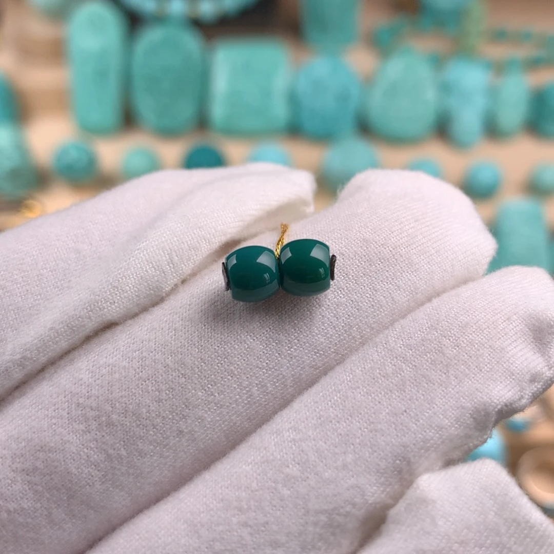 绿松石未镶嵌对珠卡5.8