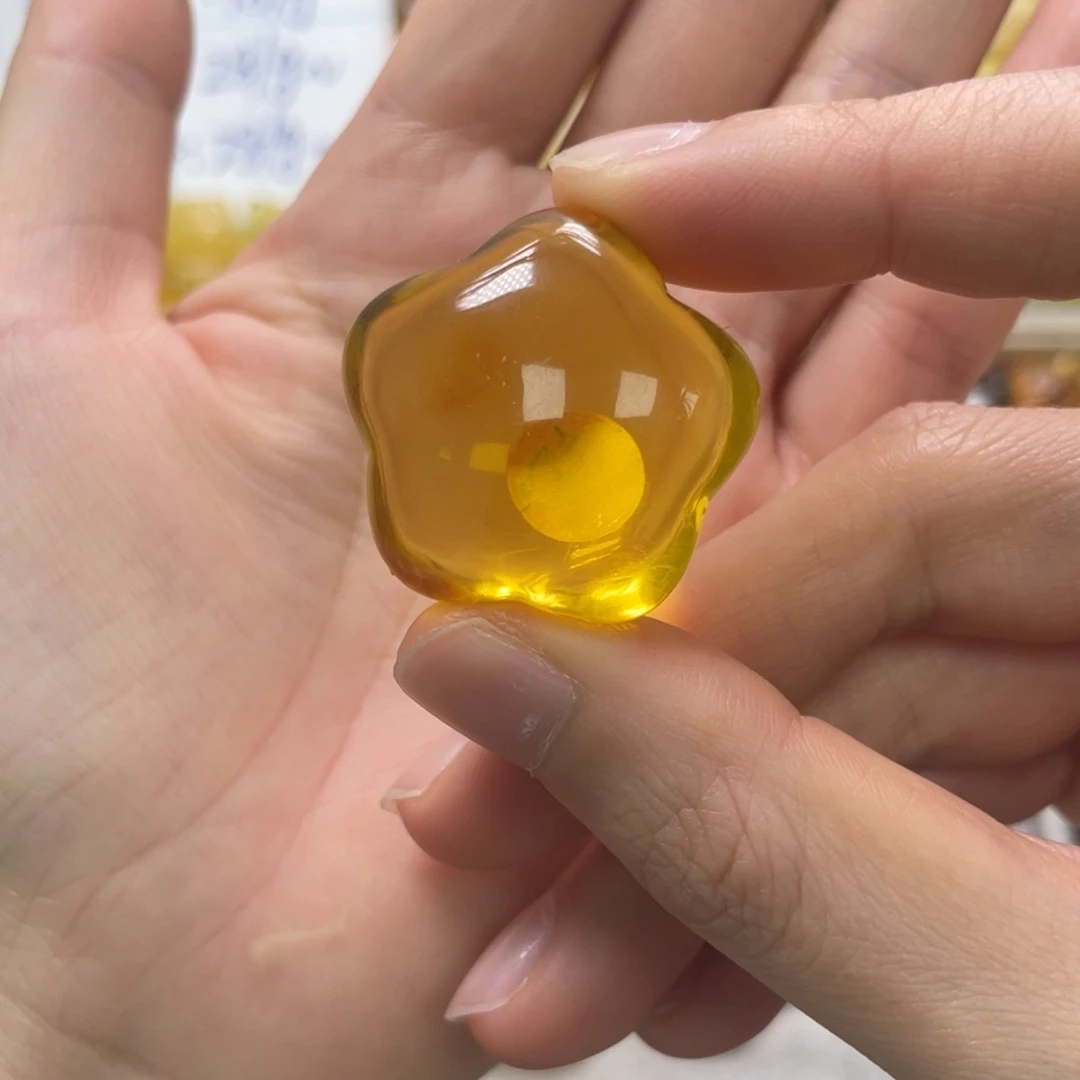 琥珀未镶嵌裸石天然琥珀俄料金珀星星