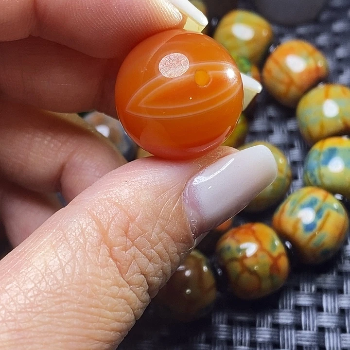 肖***刚玛瑙/玉髓未镶嵌颈饰