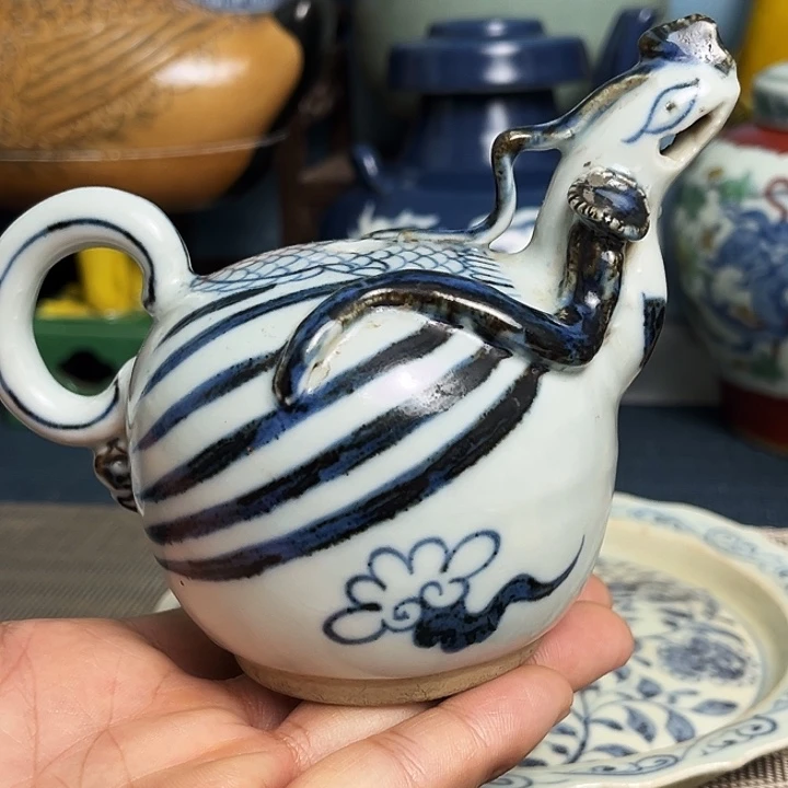 摆件景德镇青花小壶