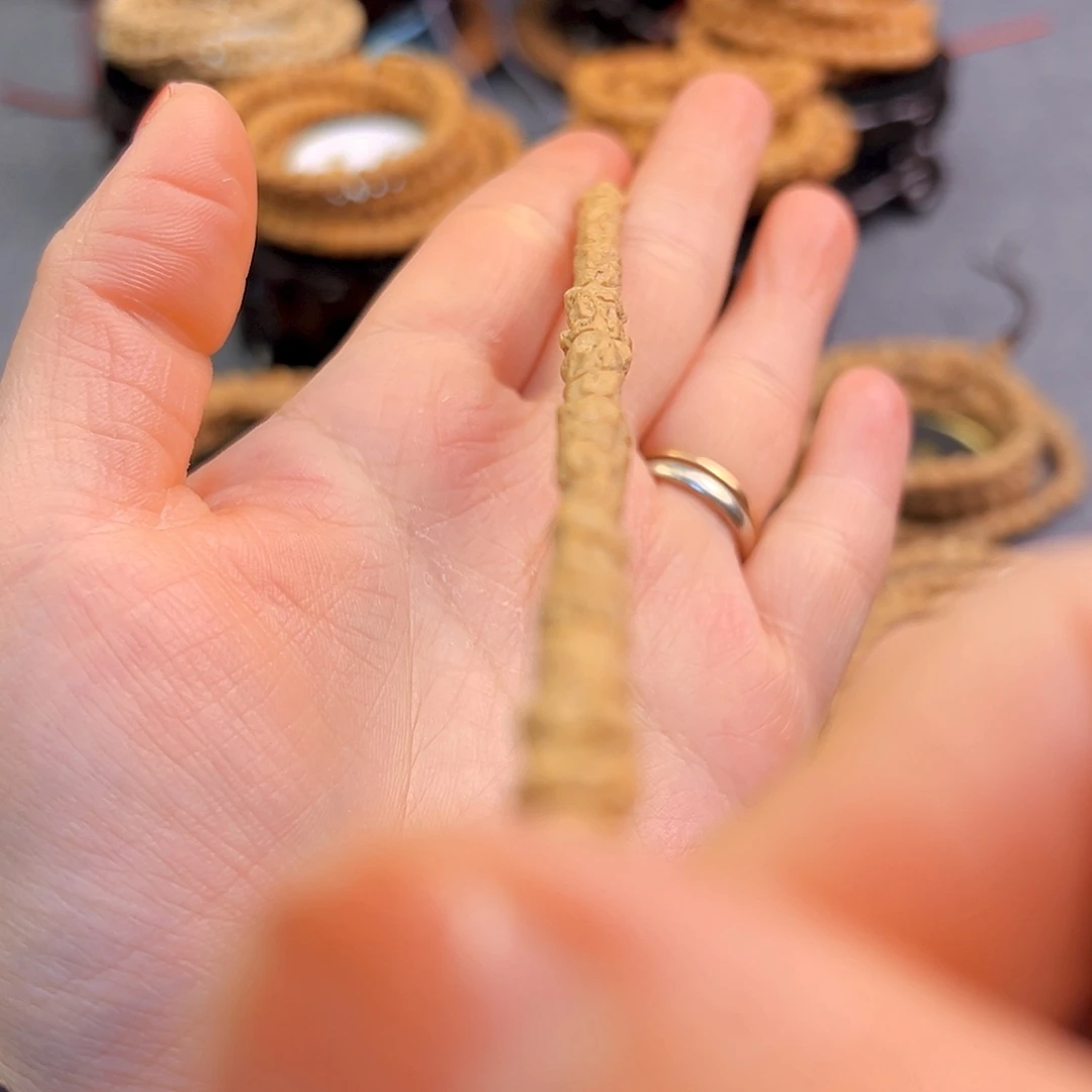 歪***腻手串柏香籽/百香籽