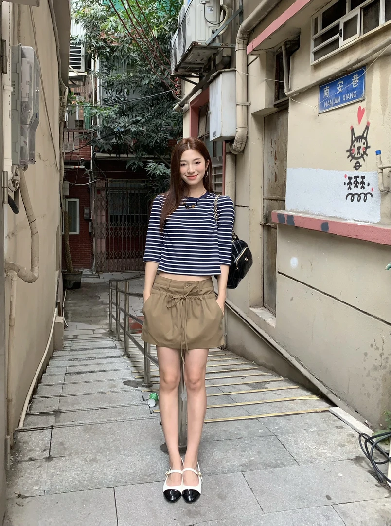 林小野 浓人假日 双腰头抽绳短裙2025夏季宽松A字半身裙