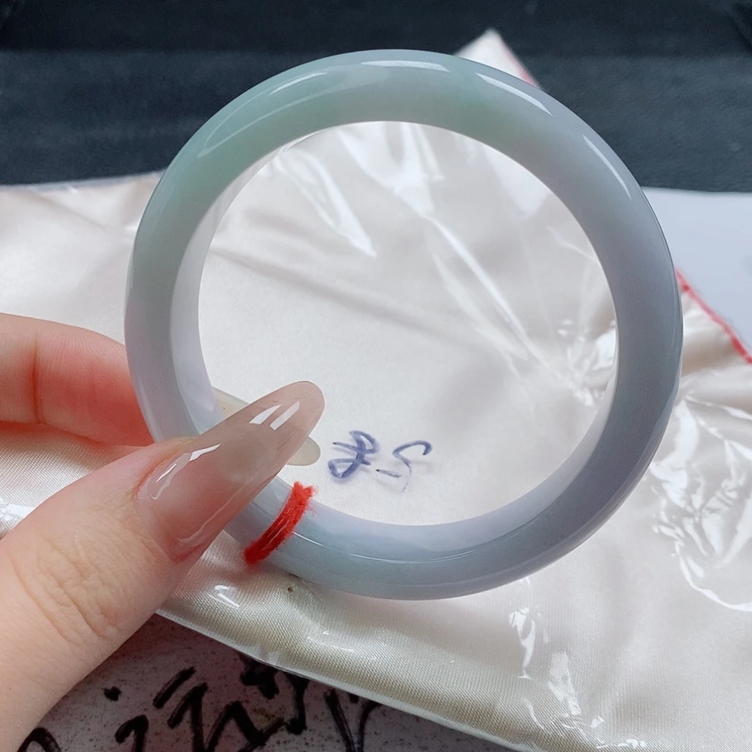 【闪购商品】未镶嵌手镯翡翠541号