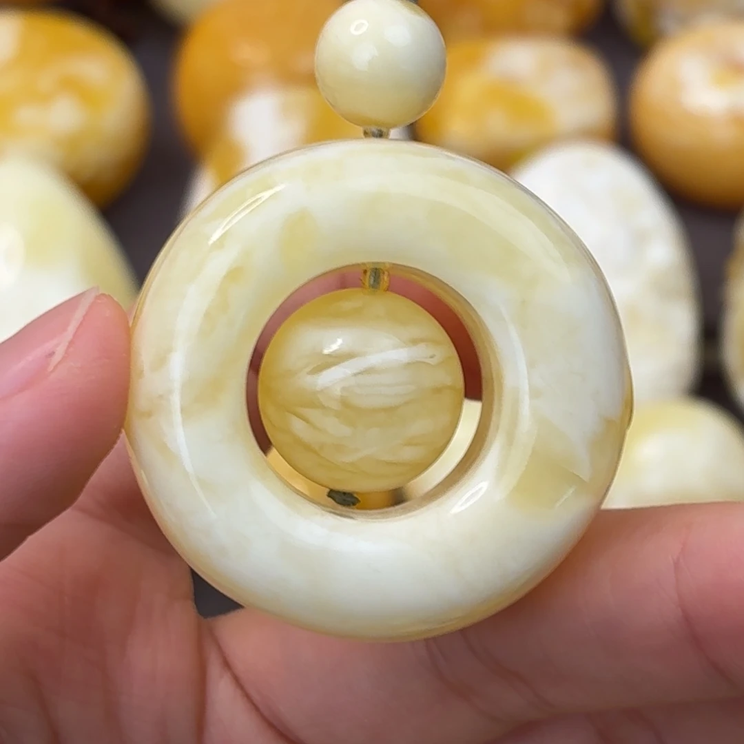 蜜蜡未镶嵌吊坠(不含链)同心子母扣