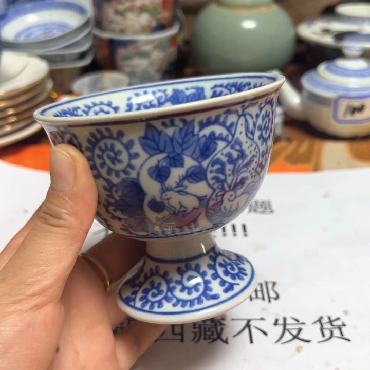盖碗瓷器直播放漏中