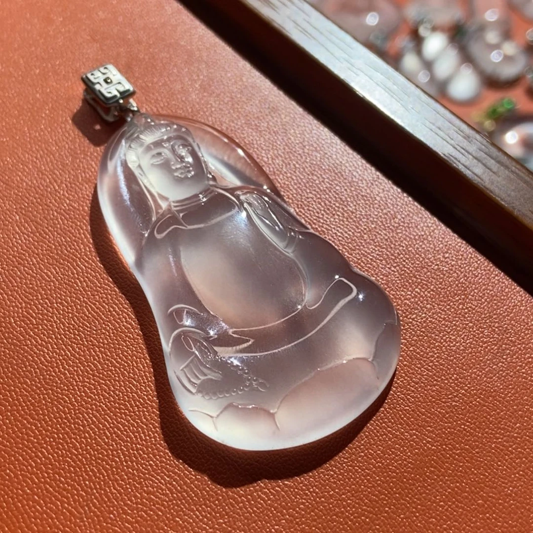 皮***.石英质玉银S925镶嵌颈饰