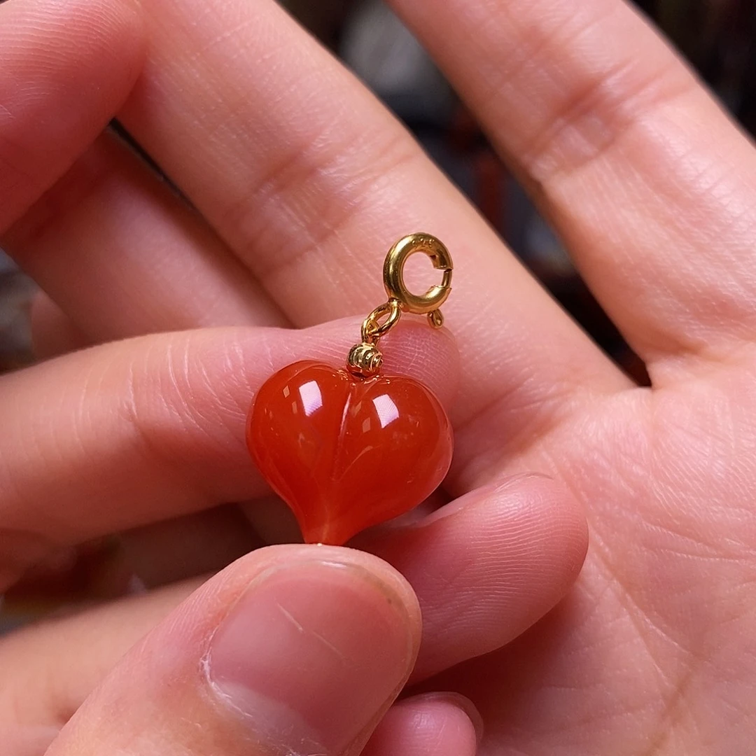 南红玛瑙吊坠银S925镶嵌