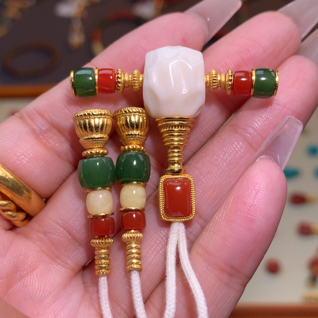 南红玛瑙未镶嵌颈饰