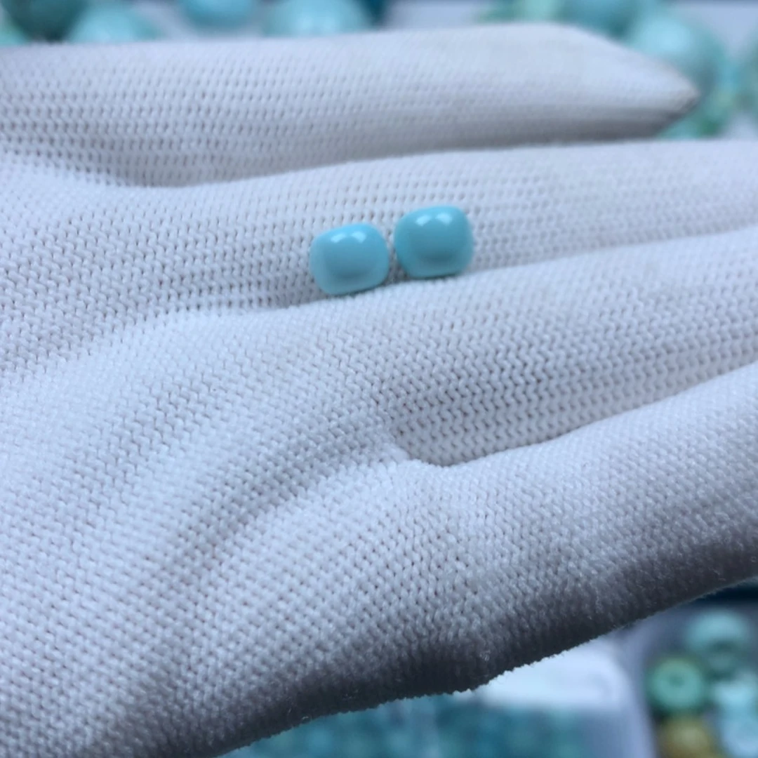 【闪购商品】绿松石珠宝奇石未镶嵌ζ****?