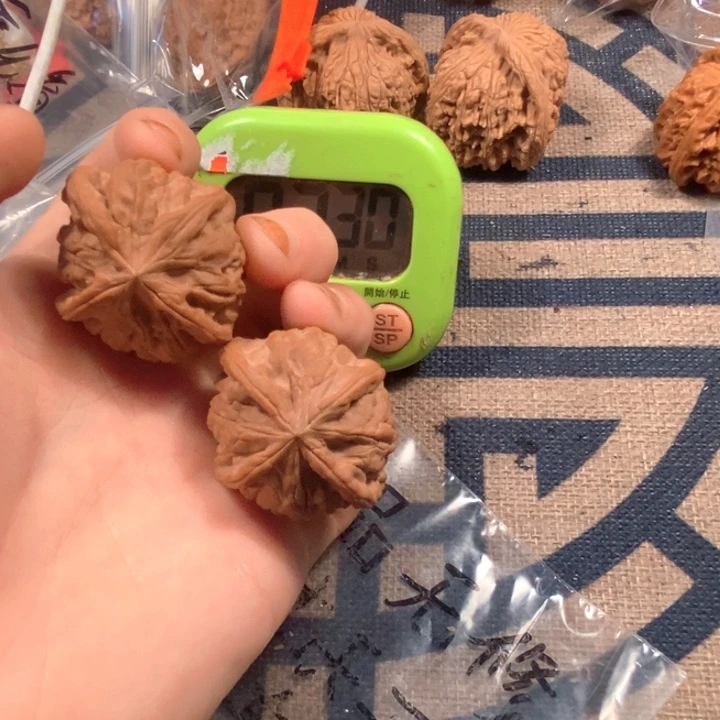 笑***7吊坠文玩核桃全品四棱